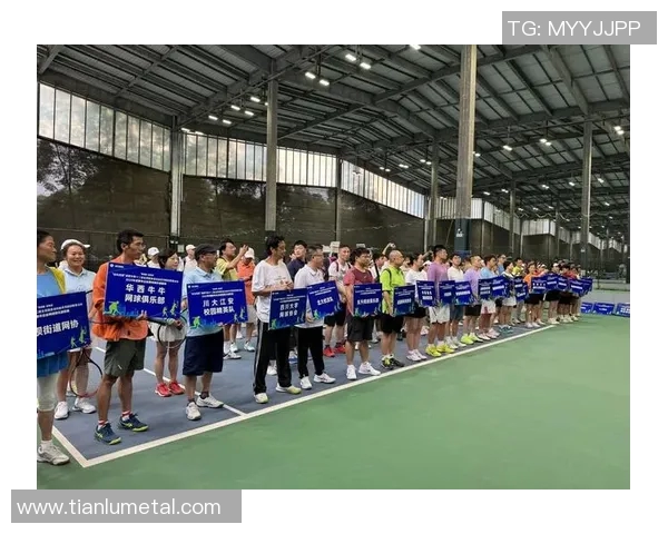 成都网球队在网球节奏排名中创下新高引发广泛关注与热议 成都网球队在网球节奏排名中创下新高引发广泛关注与热议